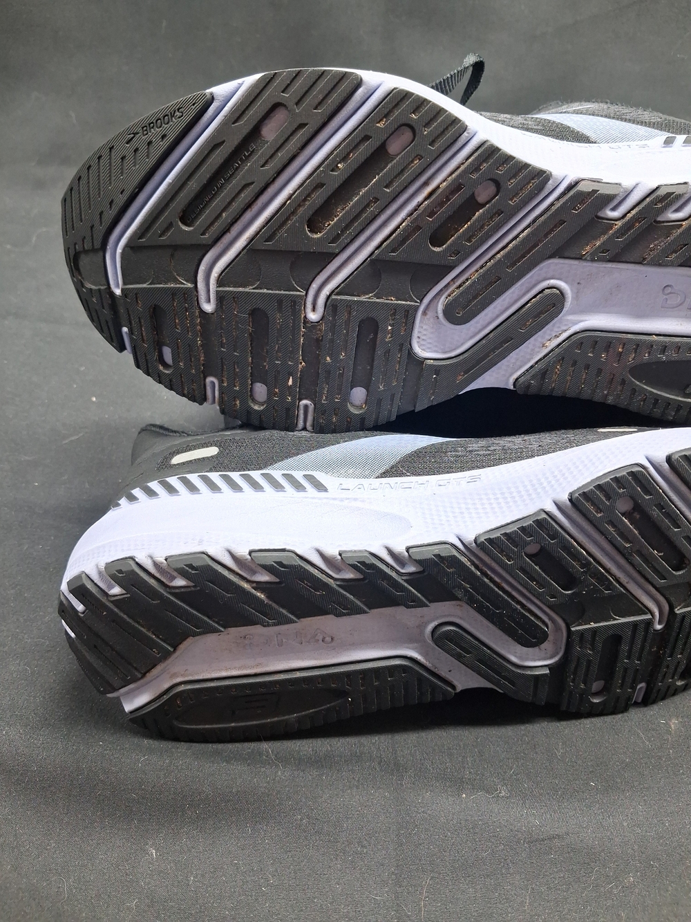 Brooks Launch GTS 9 Black And Purple Women’s Athletic Running Shoes. Size 7 - Picture 7 of 12